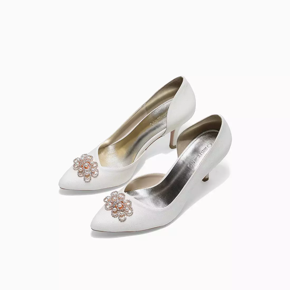 Amor Cynthia White Pumps