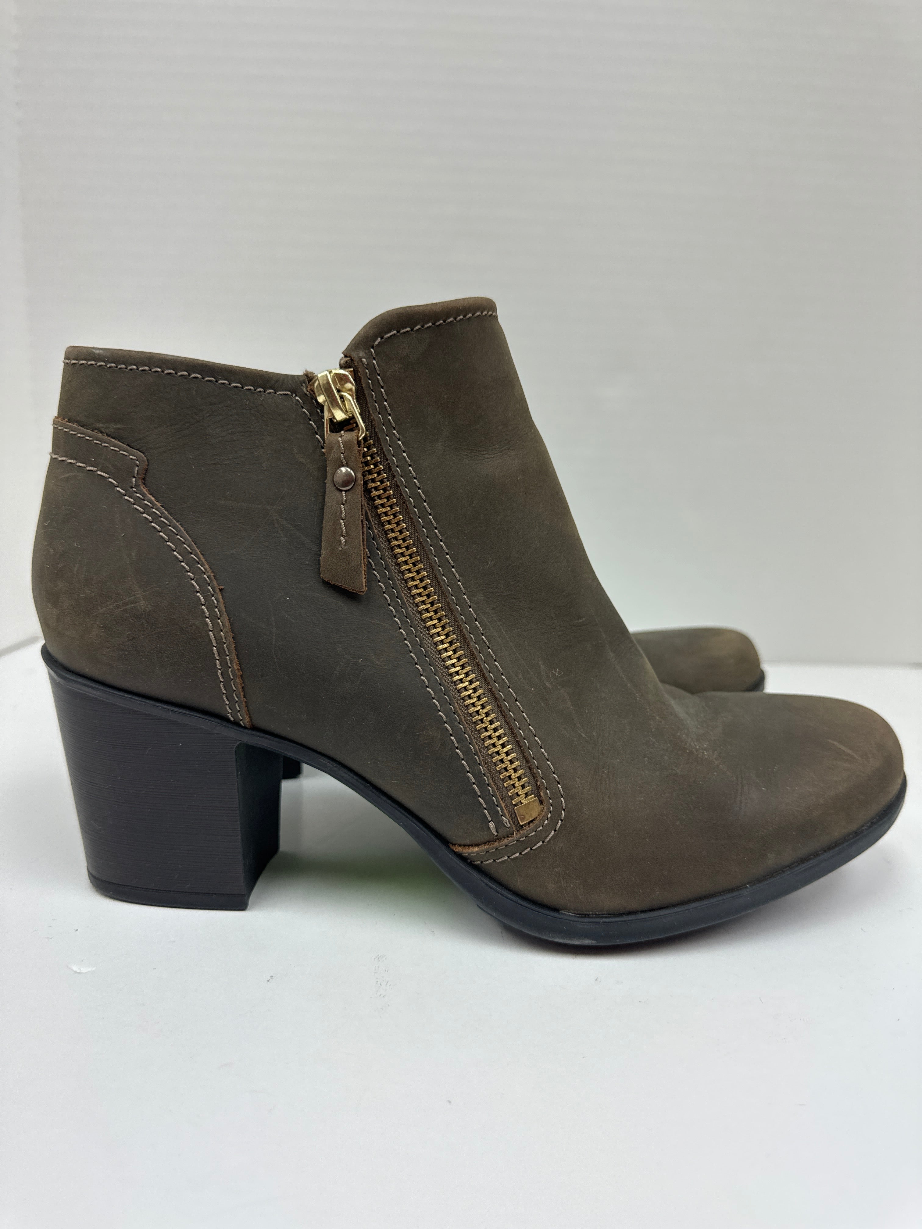 Boots Ankle Heels By Clarks  Size: 9