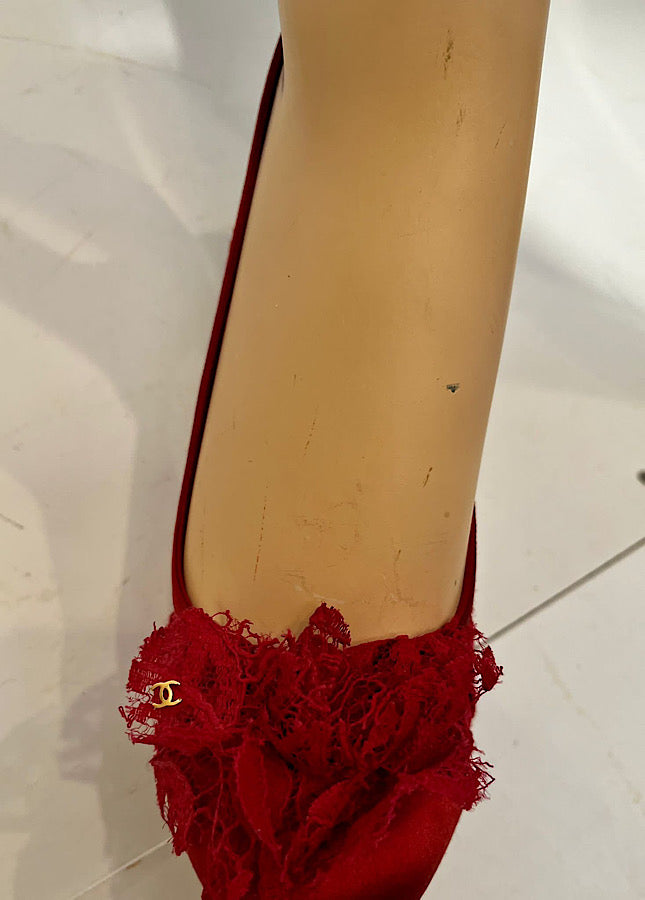 Chanel Light Red Lace Satin Heels EU 39C US 8.5/9