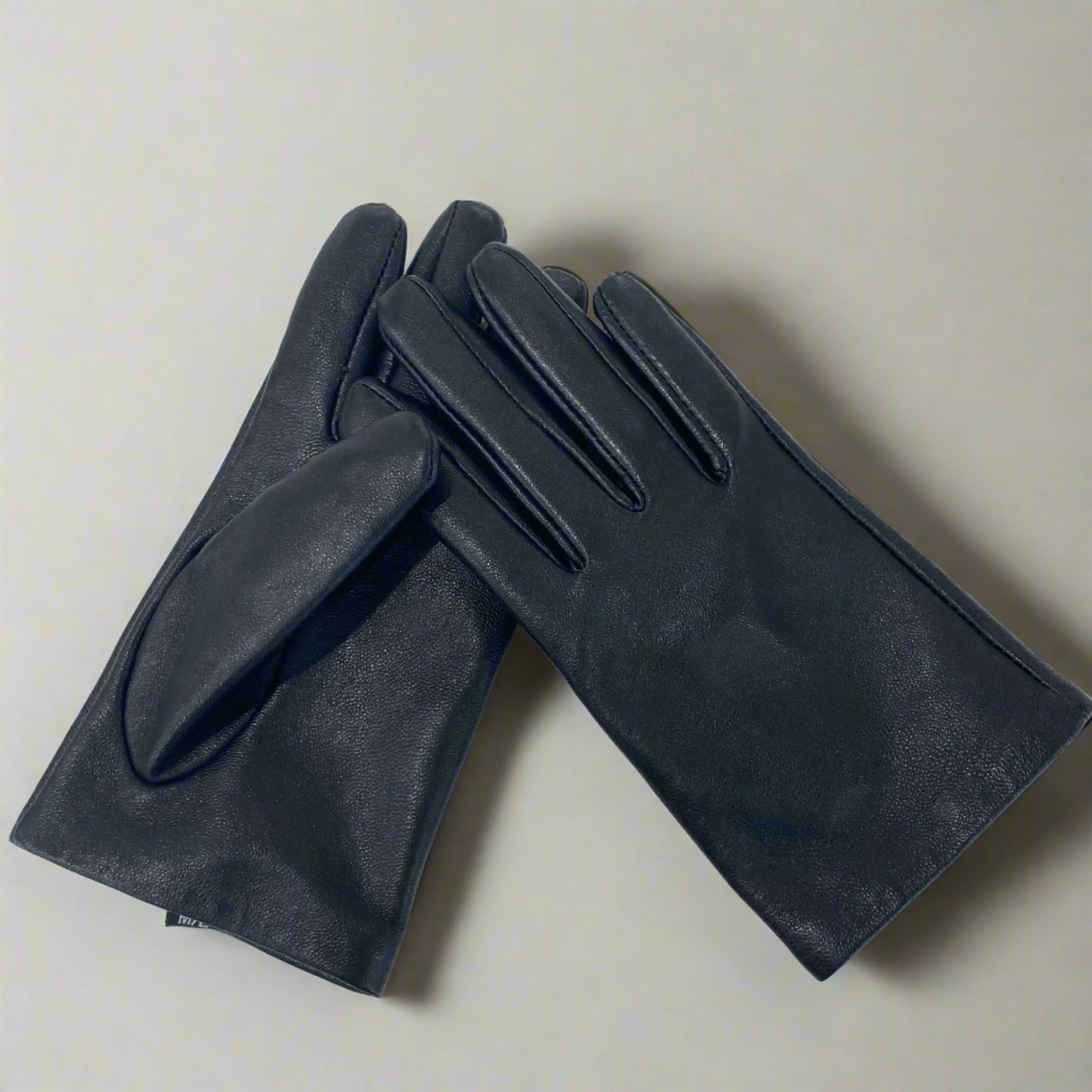 N Black Leather Gloves