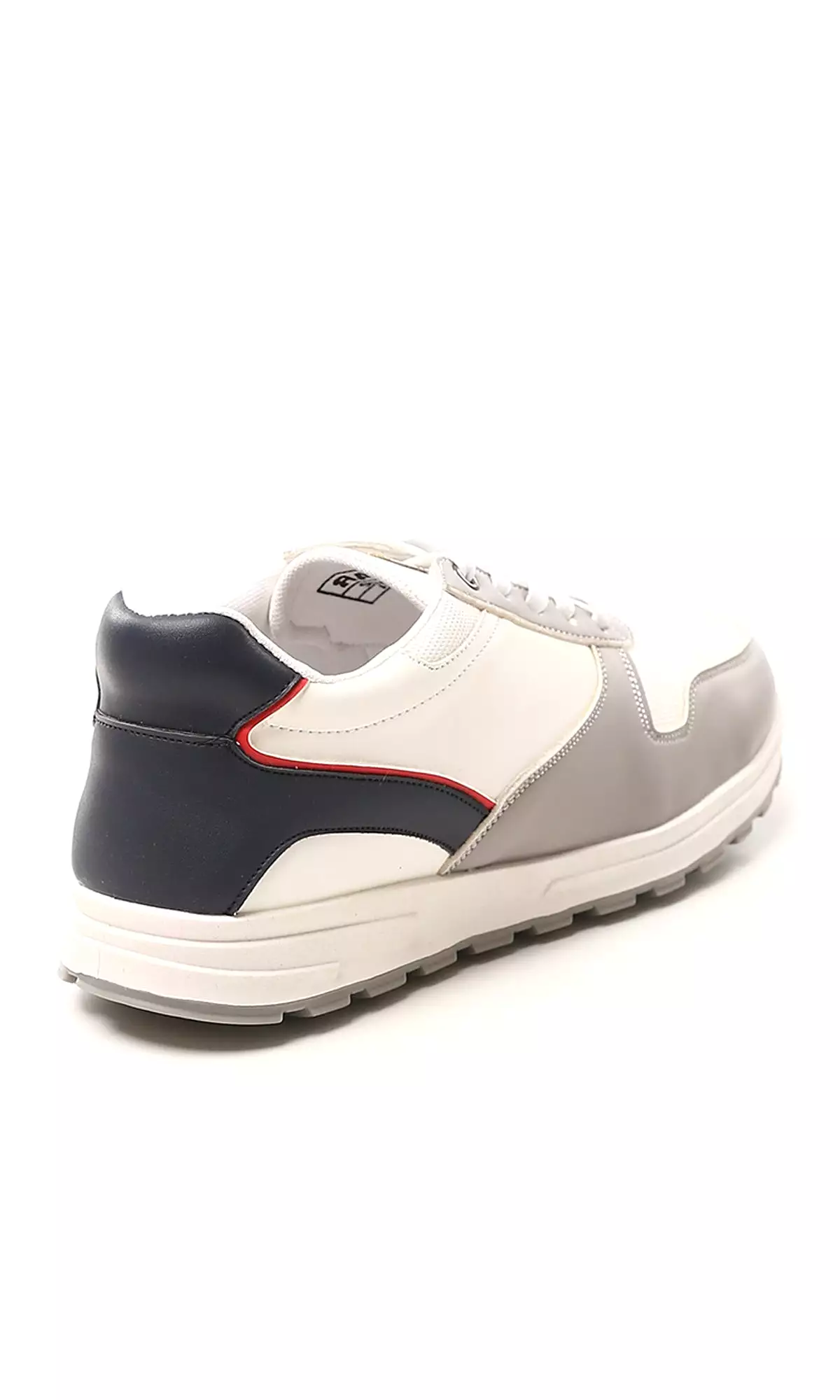 O179388 Men Footwear