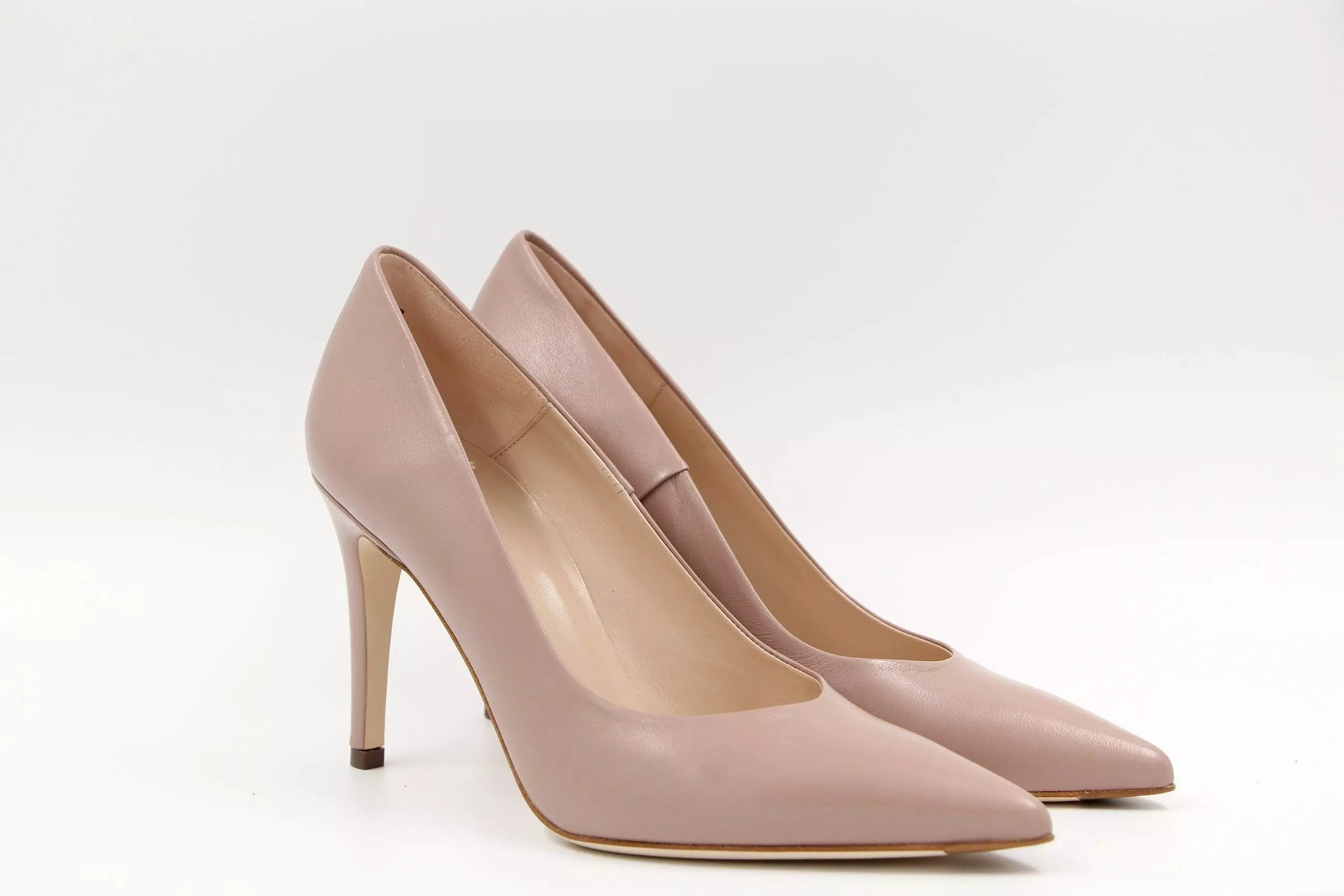 PETER KAISER  Nude Leather Court Shoe JALENA