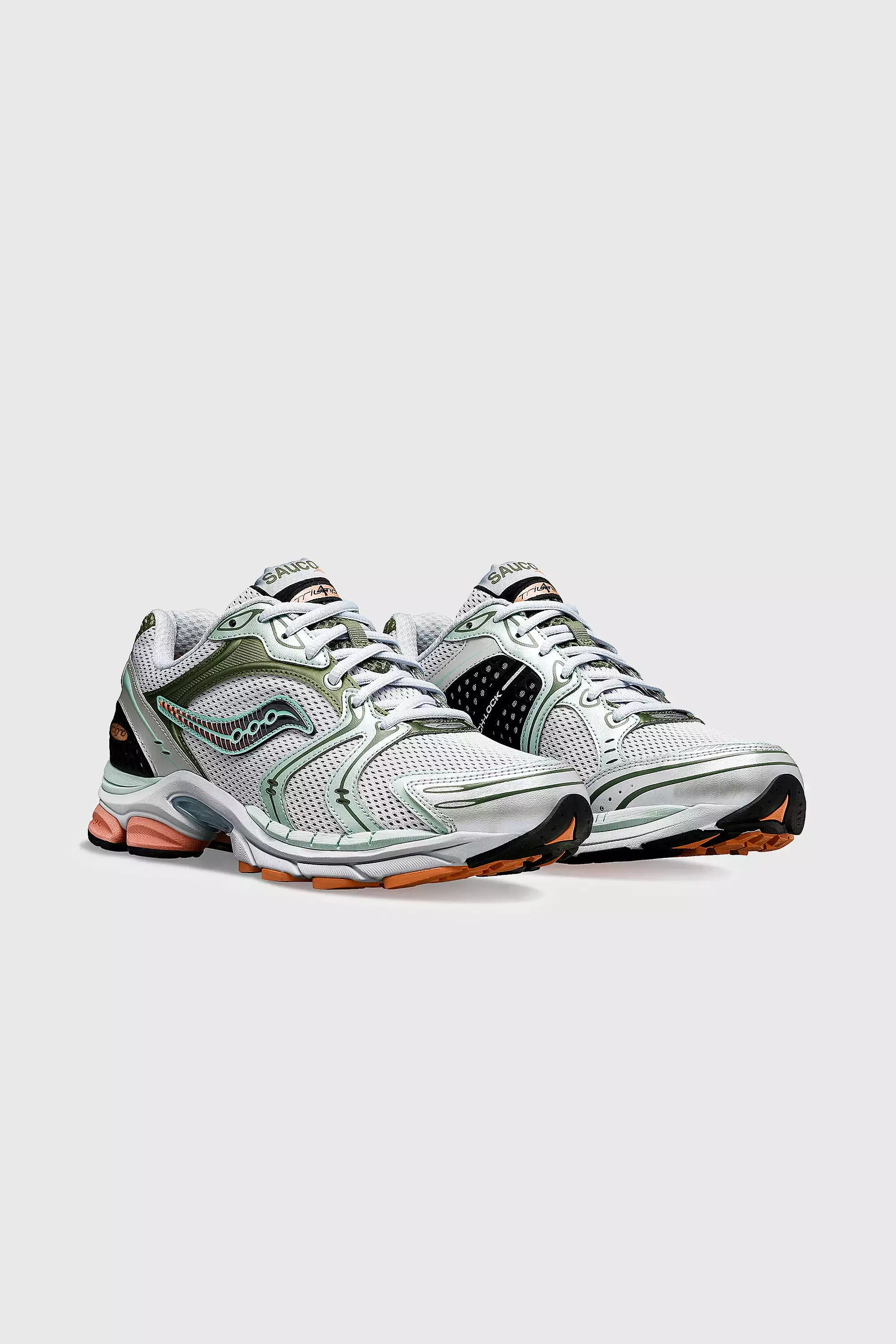 Saucony Unisex Progrid Triumph 4 Sneaker in Grey/Green